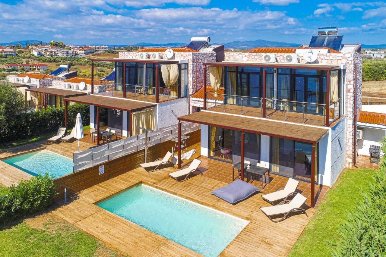Kalma Villa Ena Nea Moudania Exterior foto